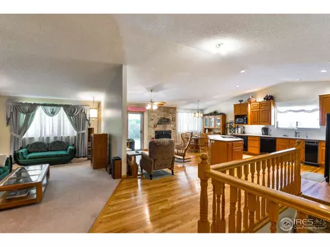 4657 Harwich St, Boulder, CO 80301 photo 2