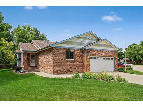 2563 Red River Ct, Loveland, CO 80538