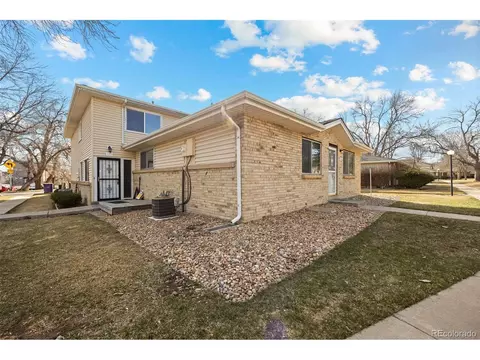 9195 E Lehigh Ave #121, Denver, CO 80237 photo 4