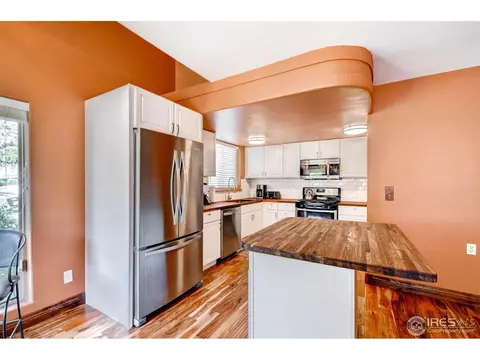 16064 N Saint Vrain Dr, Lyons, CO 80540 photo 7