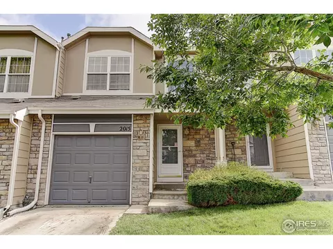 2015 E 103rd Ave, Thornton, CO 80229 photo 3