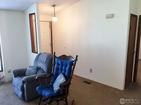 521 Wyoming Ave, Stratton, CO 80836 photo 5