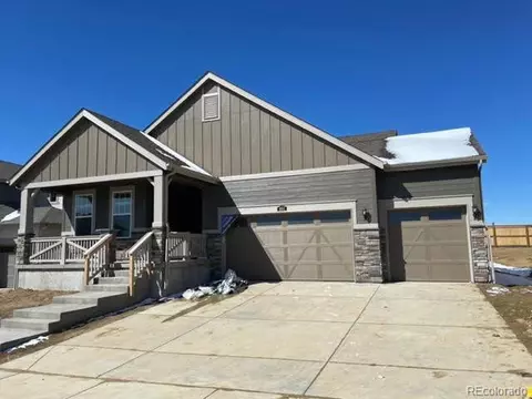 891 S De Gaulle Ct, Aurora, CO 80018