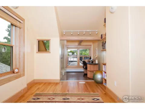 302 Pearl St, Boulder, CO 80302 photo 9