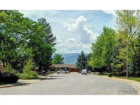 7793 Cornwall Cir, Boulder, CO 80301 photo 2