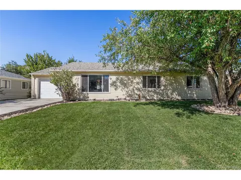 9927 E 7th Ave, Aurora, CO 80010 photo 3