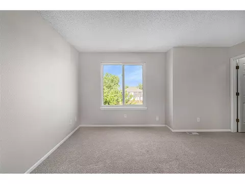 4107 Dunkirk Ct, Denver, CO 80249 photo 6