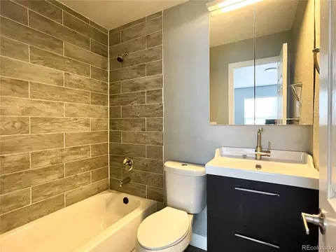 12024 E Hoye Dr, Aurora, CO 80012 photo 16