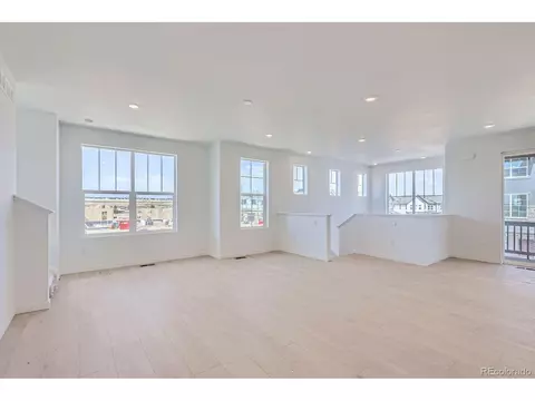 6757 E 149th Ave, Thornton, CO 80602 photo 5