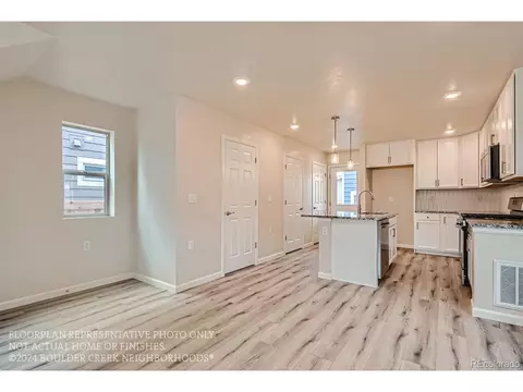 10271 E 62nd Pl, Denver, CO 80238 photo 15