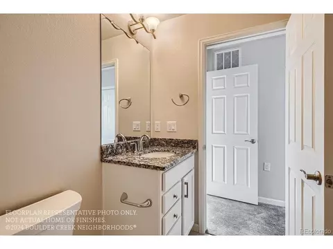10271 E 62nd Pl, Denver, CO 80238 photo 28