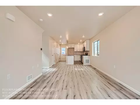 10271 E 62nd Pl, Denver, CO 80238 photo 21