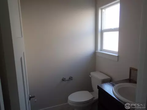 102 E Colorado Ave, Berthoud, CO 80513 photo 12