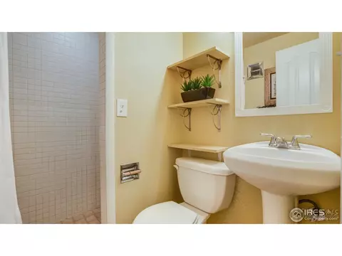 227 E Iliff Ave, Denver, CO 80210 photo 9