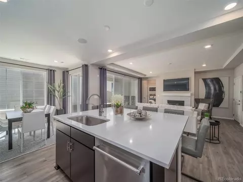 21925 E 51st Dr, Aurora, CO 80019 photo 4