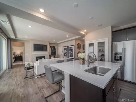 21925 E 51st Dr, Aurora, CO 80019 photo 6