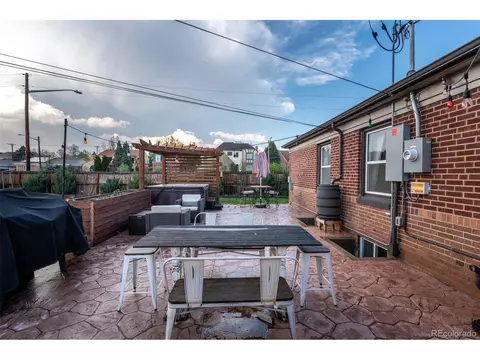 3901 Haddon Rd, Denver, CO 80205 photo 33