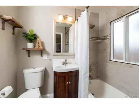 3901 Haddon Rd, Denver, CO 80205 photo 16
