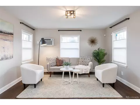 3901 Haddon Rd, Denver, CO 80205 photo 3