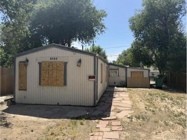 1275 Iola St, Aurora, CO 80010