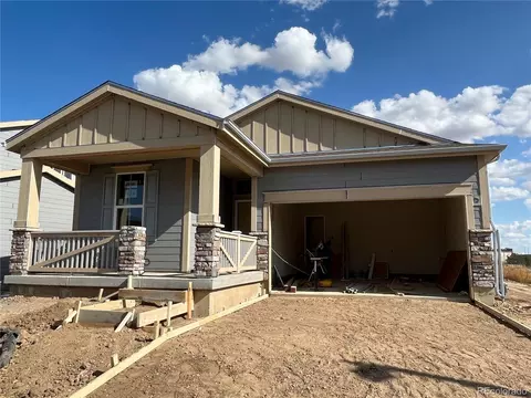 46536 Orchard Dr, Bennett, CO 80102