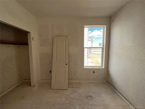 46536 Orchard Dr, Bennett, CO 80102 photo 3