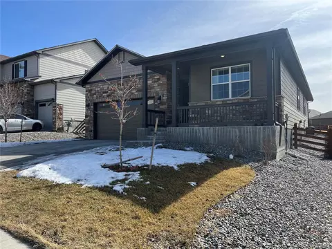 22572 E Radcliff Dr, Aurora, CO 80015