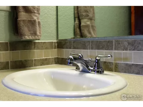 1006 Meadow Ct, Windsor, CO 80550 photo 15