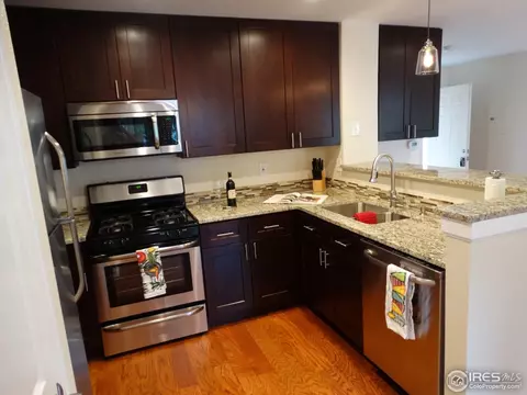 4879 White Rock Cir #E, Boulder, CO 80301 photo 2