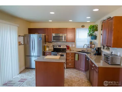 4205 Laurel Dr, Evans, CO 80620 photo 8