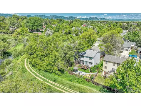8032 Lee Ct, Arvada, CO 80005 photo 5