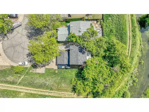 8032 Lee Ct, Arvada, CO 80005