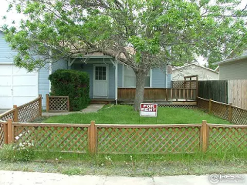 14562 E 45th Ave, Denver, CO 80239 photo 1