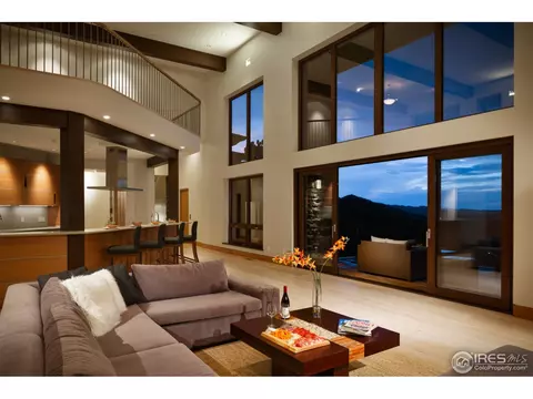 19 Arrowleaf Ct, Boulder, CO 80304 photo 2
