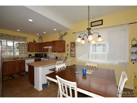 5670 Viewpoint Ave, Firestone, CO 80504 photo 4