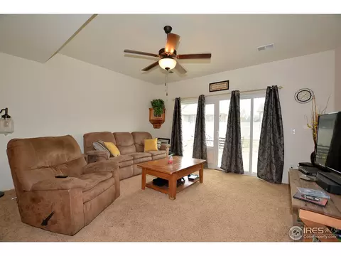 5670 Viewpoint Ave, Firestone, CO 80504 photo 8