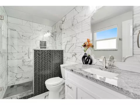 6439 E Maplewood Ave, Centennial, CO 80111 photo 17