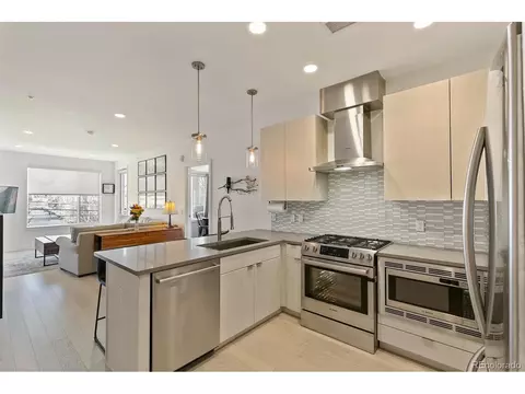 1616 S Broadway #201, Denver, CO 80210