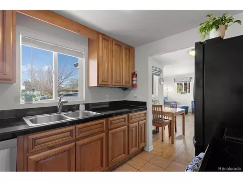 3300 Oneida St, Denver, CO 80207 photo 5