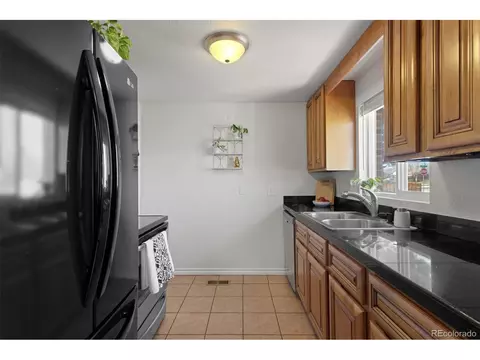 3300 Oneida St, Denver, CO 80207 photo 6
