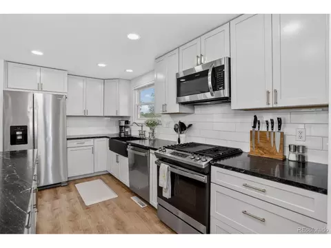 Kitchen - 6202 W 93rd Ave, Westminster, CO 80031 photo 4 of 8