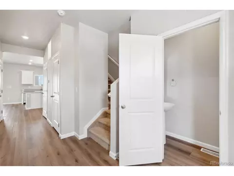 7407 E Big Thompson Cir, Frederick, CO 80530 photo 2