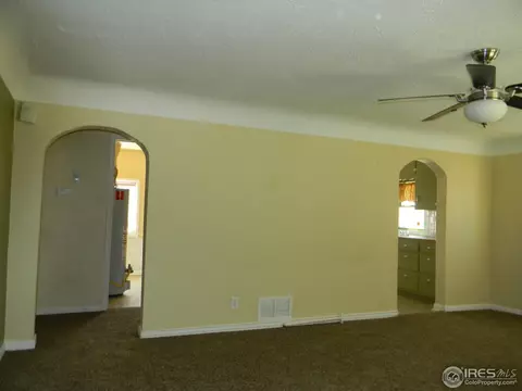 2336 6th Ave, Greeley, CO 80631 photo 9