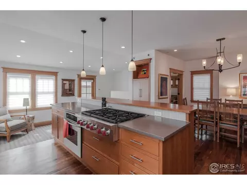 2056 Mapleton Ave, Boulder, CO 80304 photo 6