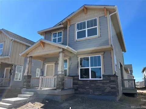 710 Aspen Ave, Bennett, CO 80102 photo 2
