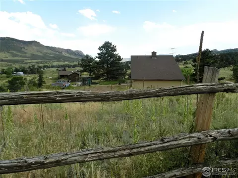 64 Stirrup Hill Ct, Lyons, CO 80540 photo 4