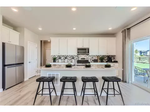 341 Baler Ct, Brighton, CO 80601 photo 3