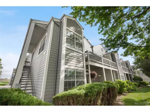 7497 Singing Hills Dr, Boulder, CO 80301 photo 2
