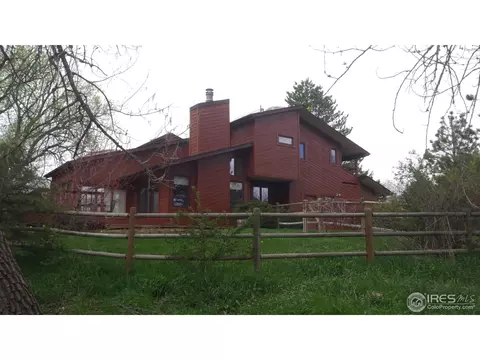 4572 Robinson Pl, Boulder, CO 80301 photo 2