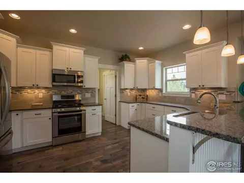 1504 61st Ave Ct, Greeley, CO 80634 photo 5
